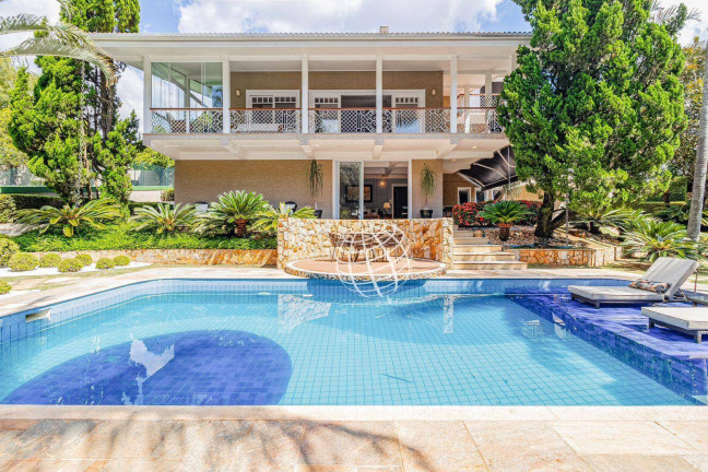 Casa com 8 Quartos à Venda, 750 m² em Condomínio Flamboyant - Atibaia