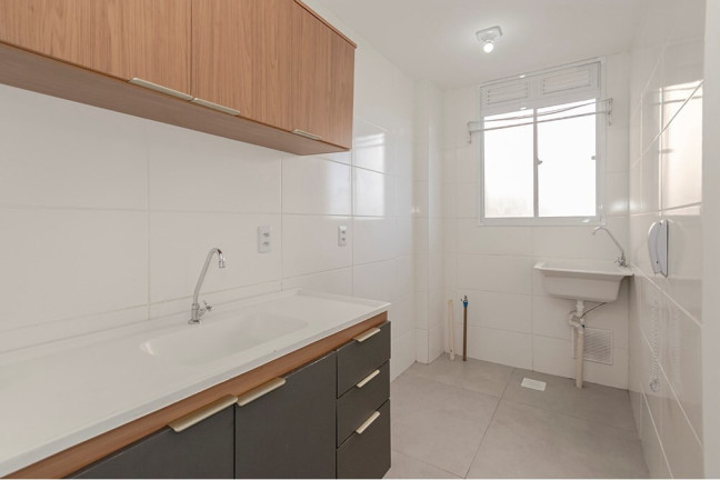 Imagem Imóvel com 2 Quartos à Venda, 43 m² em Tristeza - Porto Alegre