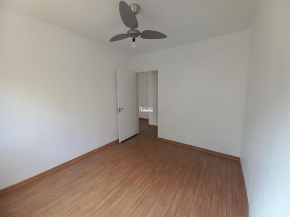 Imagem Imóvel com 1 Quarto à Venda, 20 m² em Santa Tereza - Porto Alegre Imagem Imóvel com 1 Quarto à Venda, 20 m² em Santa Tereza - Porto Alegre