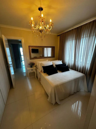 Imagem Apartamento com 3 Quartos à Venda, 184 m² em Centro - Balneário Camboriú