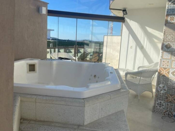 Imagem Cobertura com 5 Quartos à Venda, 300 m² em São Bento - Cabo Frio