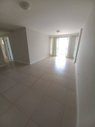 Imagem Casa com 3 Quartos à Venda, 170 m² em Rio De Janeiro Imagem Casa com 3 Quartos à Venda, 170 m² em Rio De Janeiro