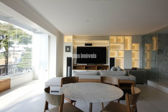 Imagem Casa com 3 Quartos à Venda, 432 m² em Cidade Jardim - São Paulo Imagem Casa com 3 Quartos à Venda, 432 m² em Cidade Jardim - São Paulo