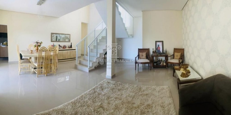 Imagem Sobrado com 3 Quartos à Venda, 400 m² em Barreiro - Araçoiaba Da Serra Imagem Sobrado com 3 Quartos à Venda, 400 m² em Barreiro - Araçoiaba Da Serra