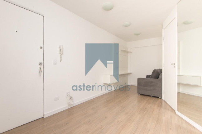Imagem Apartamento com 2 Quartos à Venda, 32 m² em Centro - Curitiba Imagem Apartamento com 2 Quartos à Venda, 32 m² em Centro - Curitiba