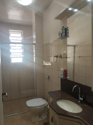Imagem Imóvel com 2 Quartos à Venda, 20 m² em Auxiliadora - Porto Alegre Imagem Imóvel com 2 Quartos à Venda, 20 m² em Auxiliadora - Porto Alegre