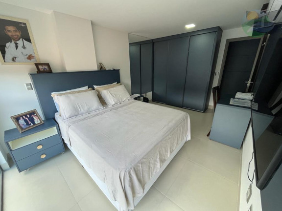 Imagem Apartamento com 3 Quartos à Venda, 120 m²