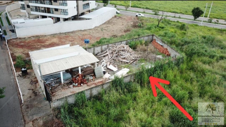Terreno à Venda, 432 m² em Parque Amazonia - Goiânia