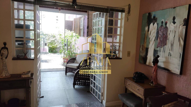 Imagem Casa com 3 Quartos à Venda, 250 m² em Vila Oliveira - Mogi Das Cruzes Imagem Casa com 3 Quartos à Venda, 250 m² em Vila Oliveira - Mogi Das Cruzes