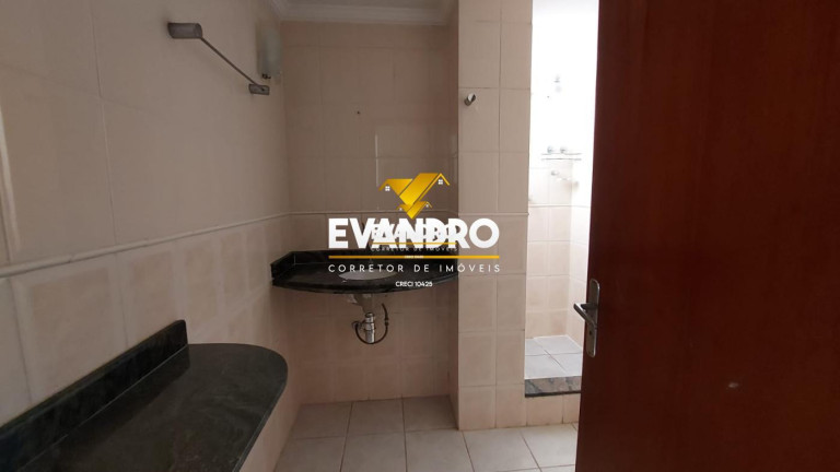 Imagem Apartamento com 3 Quartos à Venda, 147 m² em Santa Rosa - Cuiabá