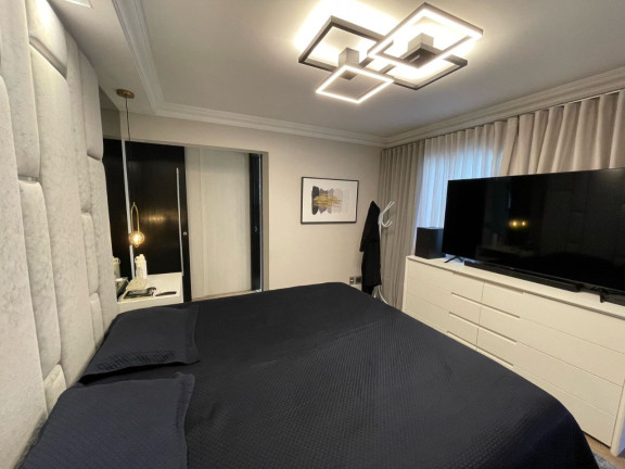 Imagem Imóvel com 4 Quartos à Venda, 247 m² em Aclimação - São Paulo Imagem Imóvel com 4 Quartos à Venda, 247 m² em Aclimação - São Paulo