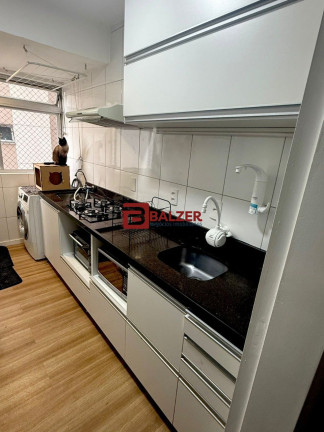 Imagem Apartamento com 2 Quartos à Venda, 71 m² em Centro - Florianópolis Imagem Apartamento com 2 Quartos à Venda, 71 m² em Centro - Florianópolis