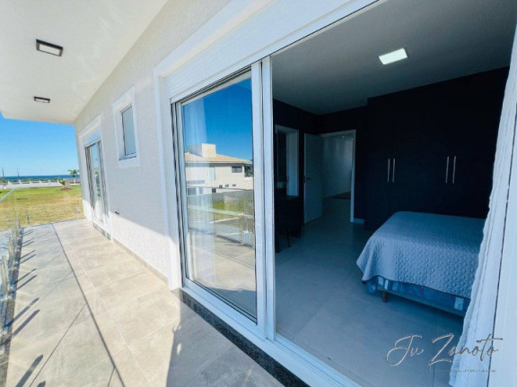 Imagem Casa com 4 Quartos à Venda, 362 m² em Volta Ao Mundo I - Itapoá Imagem Casa com 4 Quartos à Venda, 362 m² em Volta Ao Mundo I - Itapoá