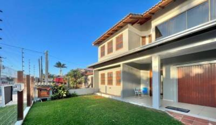 Imagem Casa com 3 Quartos à Venda, 258 m² em Zona Nova - Capão Da Canoa
