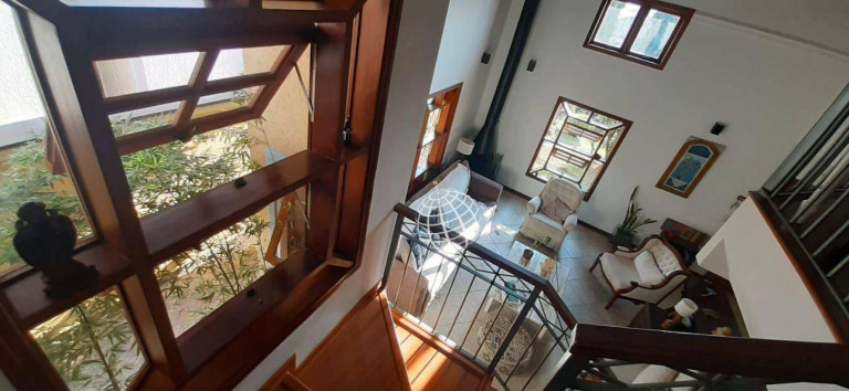 Imagem Casa com 3 Quartos à Venda, 219 m² em Loanda - Atibaia