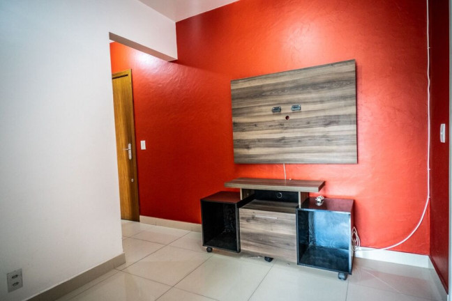 Imagem Apartamento com 2 Quartos à Venda, 42 m² em Santo Antônio - Porto Alegre