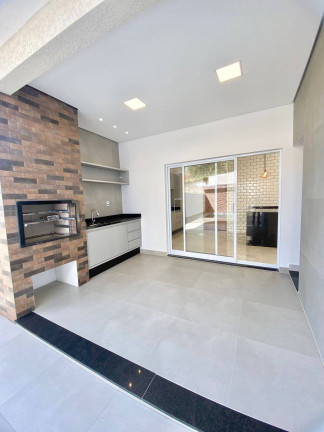 Imagem Casa com 3 Quartos à Venda, 310 m² em Sunset Village - Bragança Paulista Imagem Casa com 3 Quartos à Venda, 310 m² em Sunset Village - Bragança Paulista