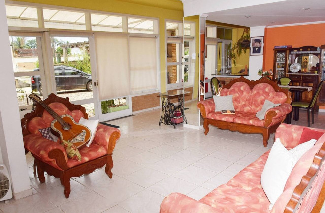 Imagem Casa com 9 Quartos à Venda, 720 m² em Jardim Samambaia - Ubatuba