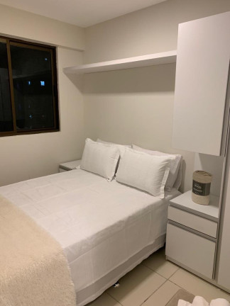Imagem Apartamento com 2 Quartos à Venda, 45 m² em Torre - Recife