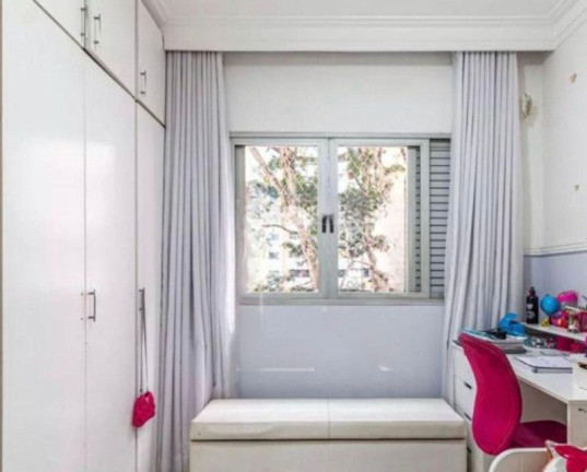 Imagem Imóvel com 3 Quartos à Venda, 120 m² em Moema - São Paulo Imagem Imóvel com 3 Quartos à Venda, 120 m² em Moema - São Paulo