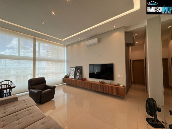 Imagem Imóvel com 3 Quartos à Venda, 137 m² em Setor Bueno - Goiânia