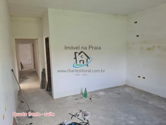 Imagem Casa com 3 Quartos à Venda, 170 m² em Jardim Brasil - Caraguatatuba