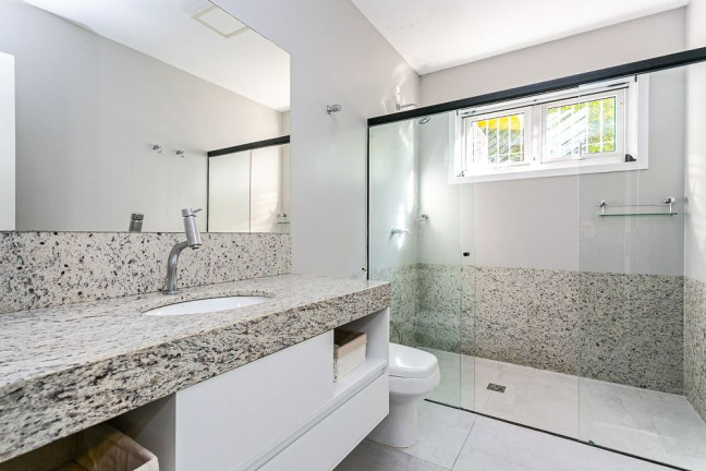 Imagem Casa com 5 Quartos à Venda, 220 m² em Morrinhos - Garopaba Imagem Casa com 5 Quartos à Venda, 220 m² em Morrinhos - Garopaba