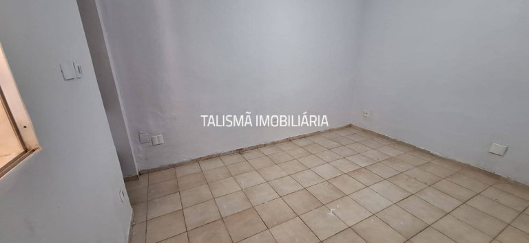 Imagem Casa com 3 Quartos para Alugar, 200 m² em Jardim Maria Virginia - São Paulo Imagem Casa com 3 Quartos para Alugar, 200 m² em Jardim Maria Virginia - São Paulo