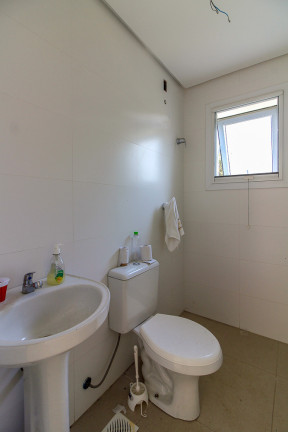 Imagem Casa de Condomínio com 3 Quartos à Venda, 241 m² em Tristeza - Porto Alegre