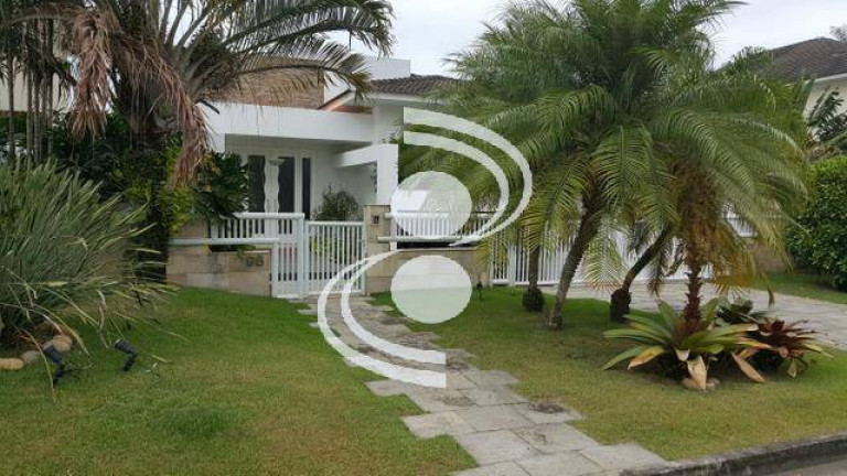 Casa com 4 Quartos à Venda, 600 m² em Barra Da Tijuca - Rio De Janeiro