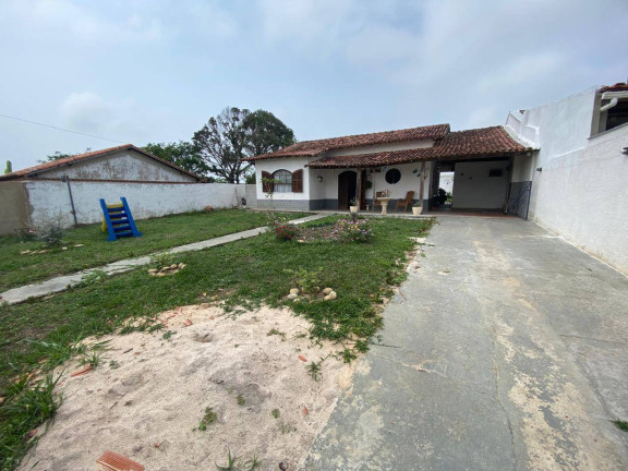 Imagem Casa com 4 Quartos à Venda, 141 m² em Coqueiral - Araruama Imagem Casa com 4 Quartos à Venda, 141 m² em Coqueiral - Araruama
