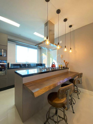Imagem Apartamento com 3 Quartos à Venda, 131 m² em Centro - Balneário Camboriú Imagem Apartamento com 3 Quartos à Venda, 131 m² em Centro - Balneário Camboriú