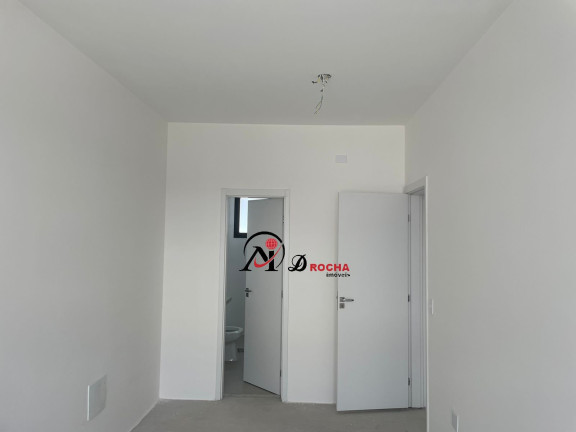 Imagem Casa à Venda, em Barueri Imagem Casa à Venda, em Barueri