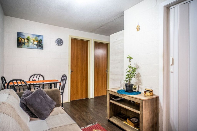 Imagem Apartamento com 2 Quartos à Venda, 38 m² em Rubem Berta - Porto Alegre