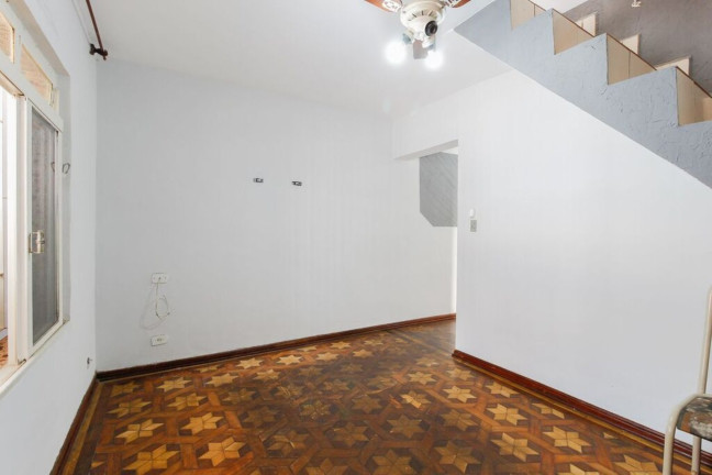 Imóvel com 5 Quartos à Venda,  em Vila Antonieta - São Paulo