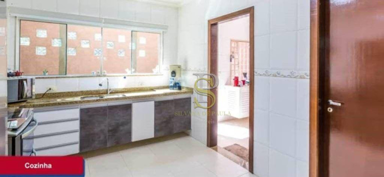 Imagem Casa com 5 Quartos à Venda, 280 m² em Parque Residencial Itaguaçu - Atibaia