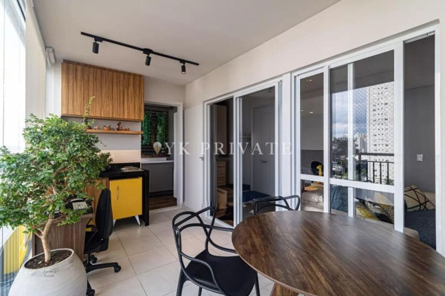 Imagem Apartamento com 2 Quartos à Venda, 76 m² em Vila Anastácio - São Paulo