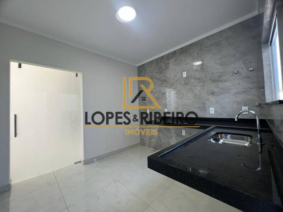 Imagem Casa com 3 Quartos à Venda, 180 m² em Jardim Paraíso - Botucatu