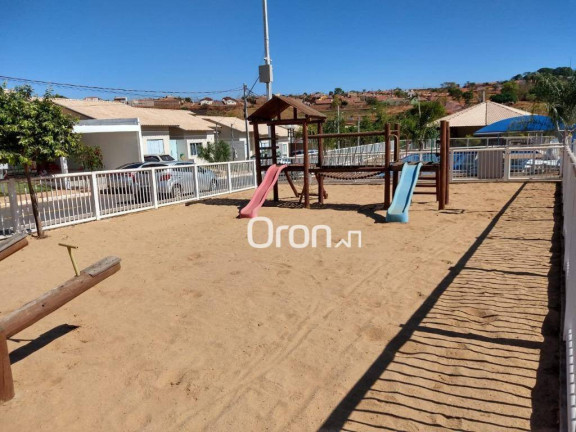 Imagem Casa com 3 Quartos à Venda, 75 m² em Jardim Guanabara Ii - Goiânia Imagem Casa com 3 Quartos à Venda, 75 m² em Jardim Guanabara Ii - Goiânia