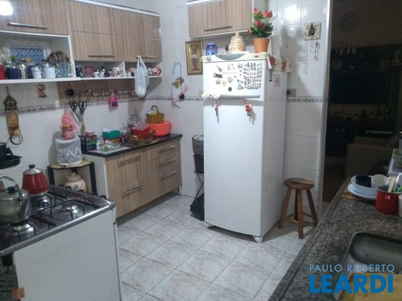 Imagem Casa com 2 Quartos à Venda, 200 m² em Vila Floresta - Santo André Imagem Casa com 2 Quartos à Venda, 200 m² em Vila Floresta - Santo André