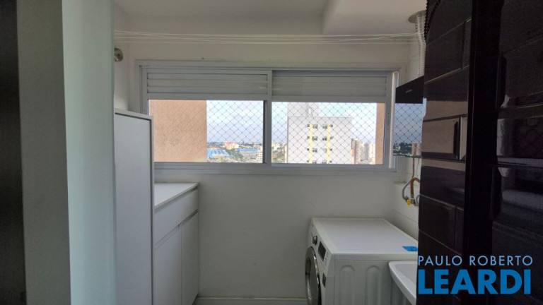 Imagem Apartamento com 2 Quartos à Venda, 52 m² em Vila Scarpelli - Santo André