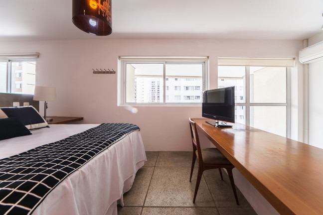 Imagem Imóvel com 1 Quarto à Venda, 74 m² em Vila Nova Conceição - São Paulo Imagem Imóvel com 1 Quarto à Venda, 74 m² em Vila Nova Conceição - São Paulo