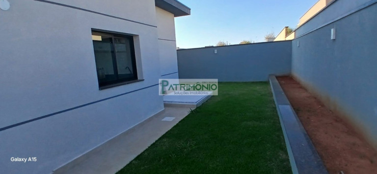 Imagem Casa com 4 Quartos à Venda, 301 m² em Tamboré Jaguariúna - Jaguariúna Imagem Casa com 4 Quartos à Venda, 301 m² em Tamboré Jaguariúna - Jaguariúna