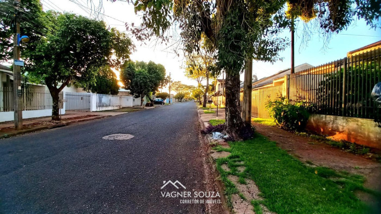 Imagem Casa com 4 Quartos à Venda, 141 m² em Jardim Paraíso - Maringá