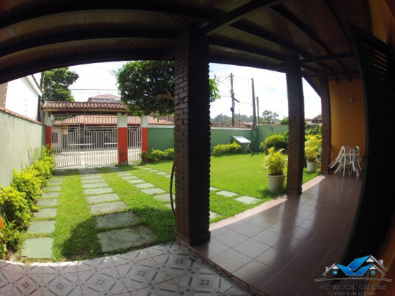 Imagem Casa com 6 Quartos para Temporada, 300 m² em Praia Grande - Ubatuba Imagem Casa com 6 Quartos para Temporada, 300 m² em Praia Grande - Ubatuba