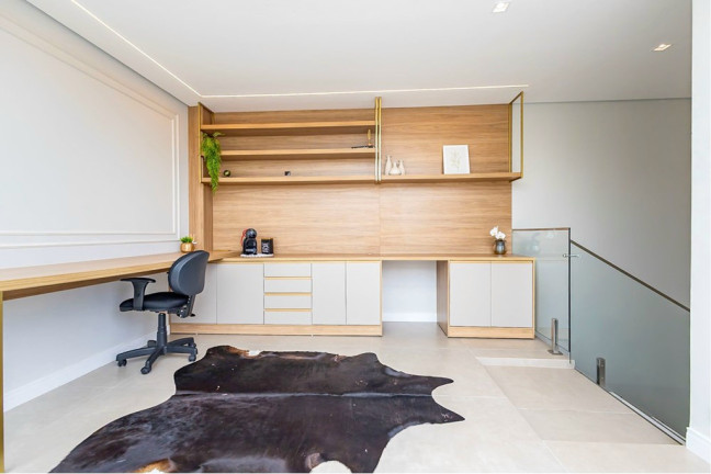 Imagem Casa de Condomínio com 3 Quartos à Venda, 254 m² em Santa Cândida - Curitiba