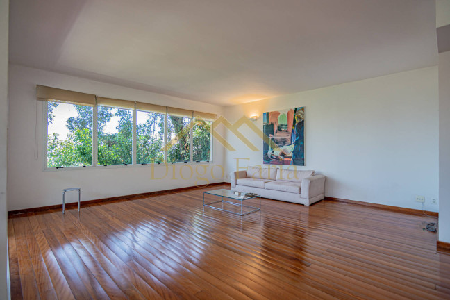 Imagem Casa de Condomínio com 3 Quartos à Venda, 211 m² em Pinheiros - São Paulo Imagem Casa de Condomínio com 3 Quartos à Venda, 211 m² em Pinheiros - São Paulo
