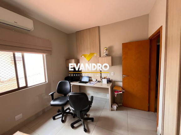 Imagem Casa com 3 Quartos à Venda, 169 m² em Santa Rosa - Cuiabá