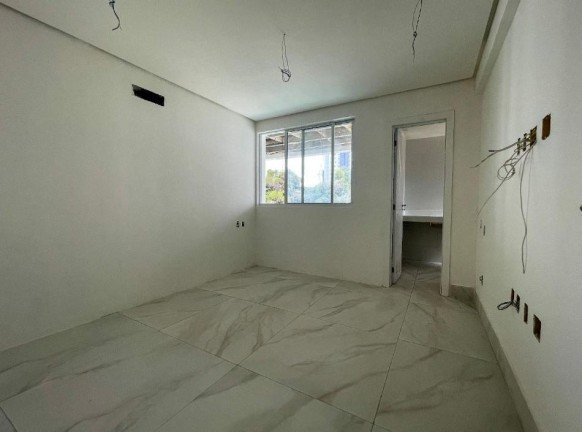 Imagem Apartamento com 4 Quartos à Venda,  em Jóquei - Teresina