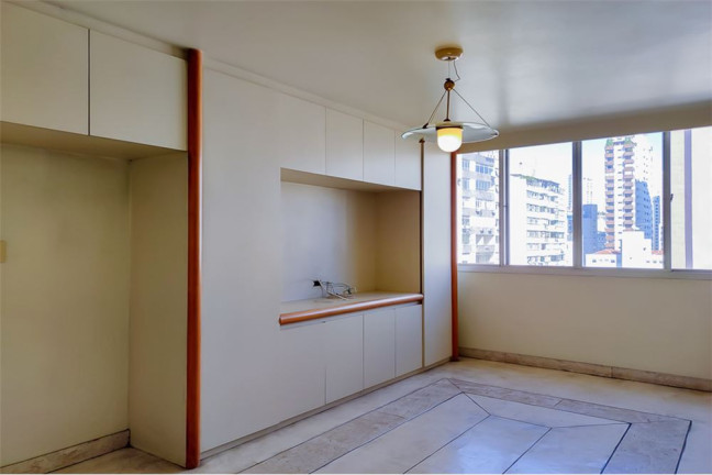 Imagem Imóvel com 3 Quartos à Venda, em Higienópolis - São Paulo Imagem Imóvel com 3 Quartos à Venda, em Higienópolis - São Paulo